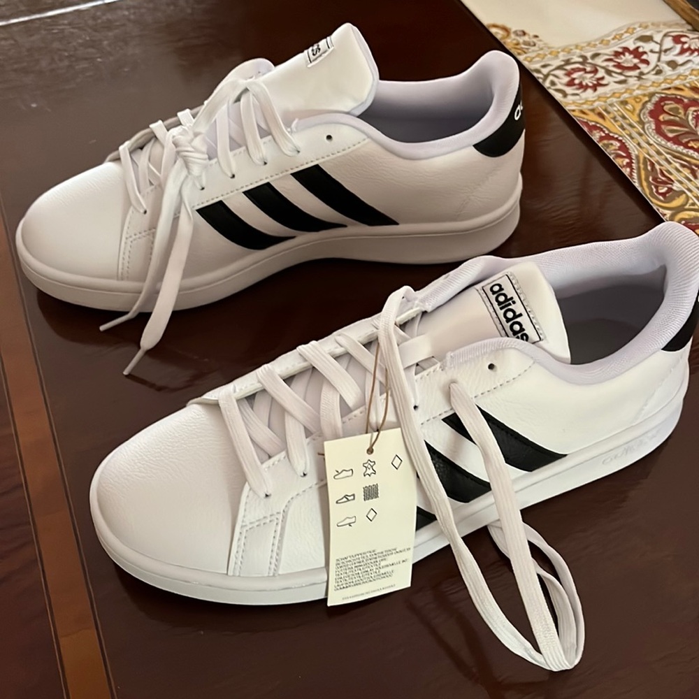 Addidas sneakers